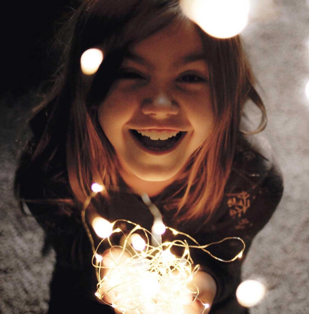 How To Host A Party Easy, Magical Lighting Ideas